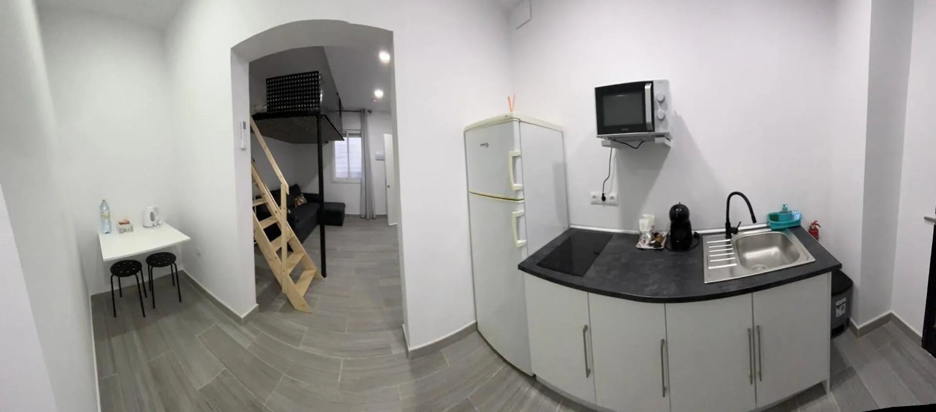 Apartamentos La Hormiguita Malaga Apartment