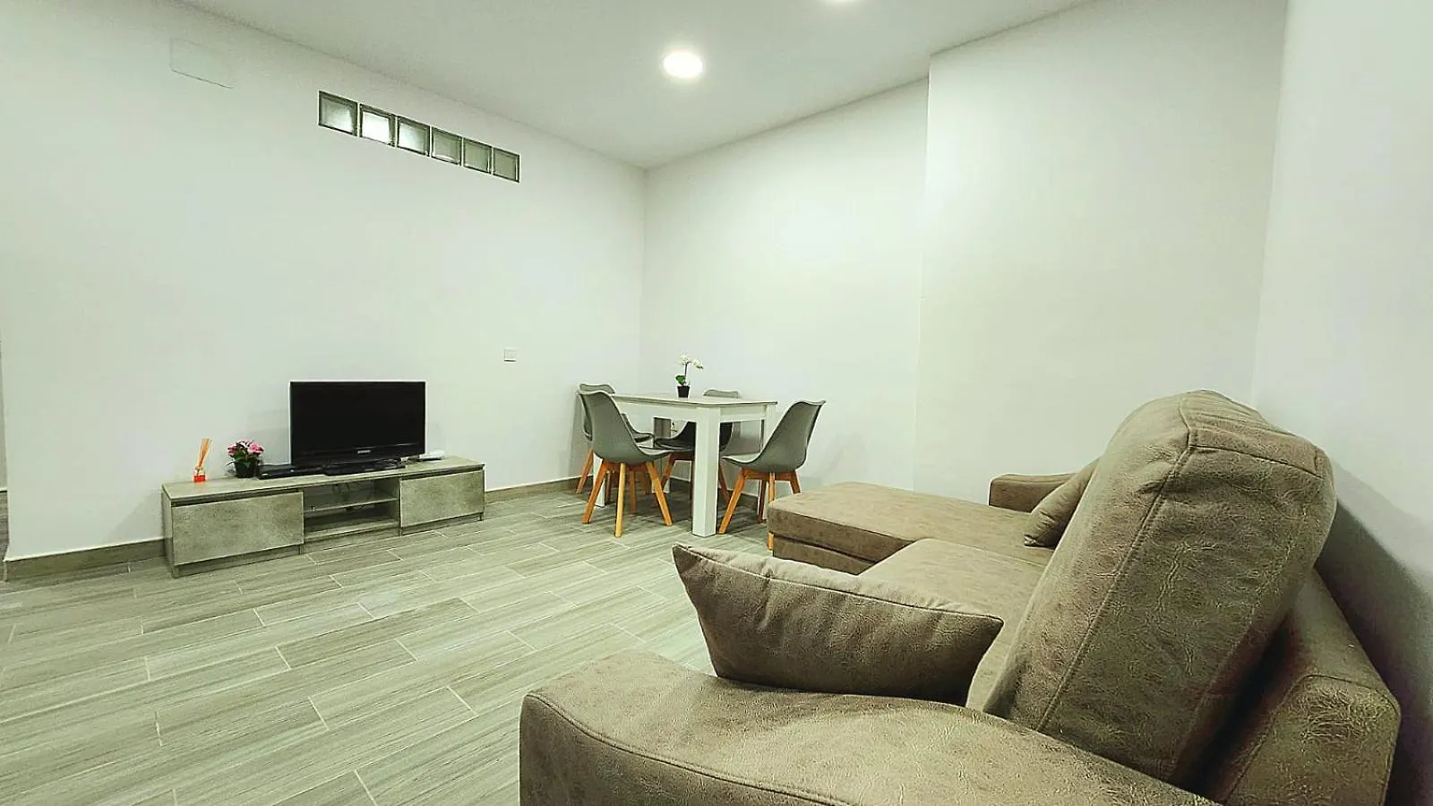 Apartamentos La Hormiguita Malaga Spain